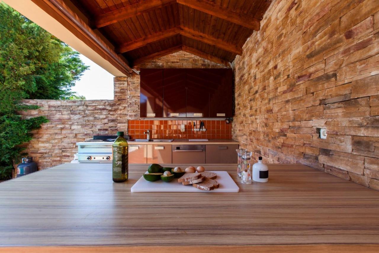 Vila Nikopolis プレベザ エクステリア 写真